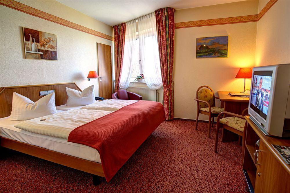 Hotel Am Badepark Bad Zwischenahn Exterior photo